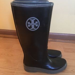TORY BURCH rain boots
